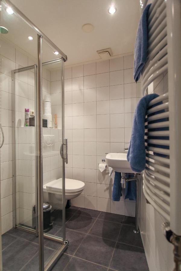 Loge 10 Free Parkingspot - Shippershouse With Kitchen And Bar Apartment โกรนิงเงน ภายนอก รูปภาพ